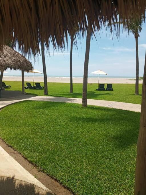 El Descanso Del Guerrero Barra Vieja Exteriör bild
